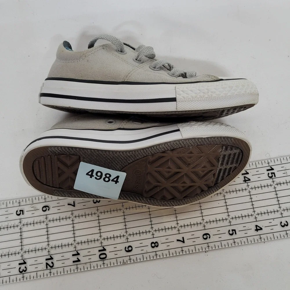Converse Chuck Taylor All Star Grey Canvas Low Top Junior Sneakers 661913F